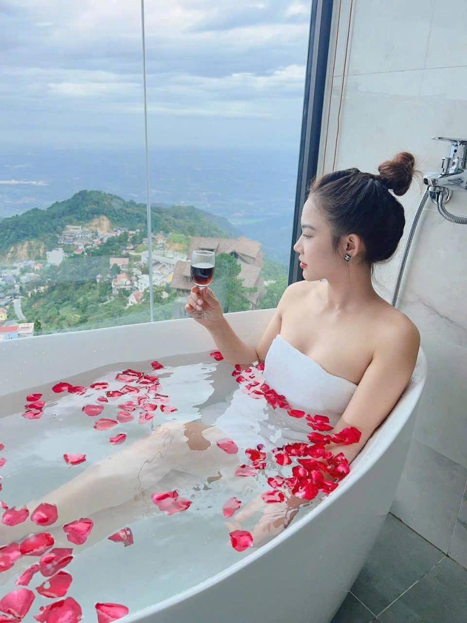 Chuon Chuon Villa Homestay Tam Ðảo Esterno foto